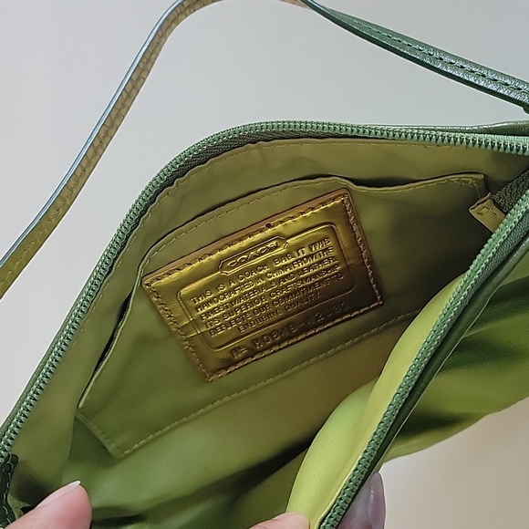 Coach silk wristlet purse - Picture 3 of 5